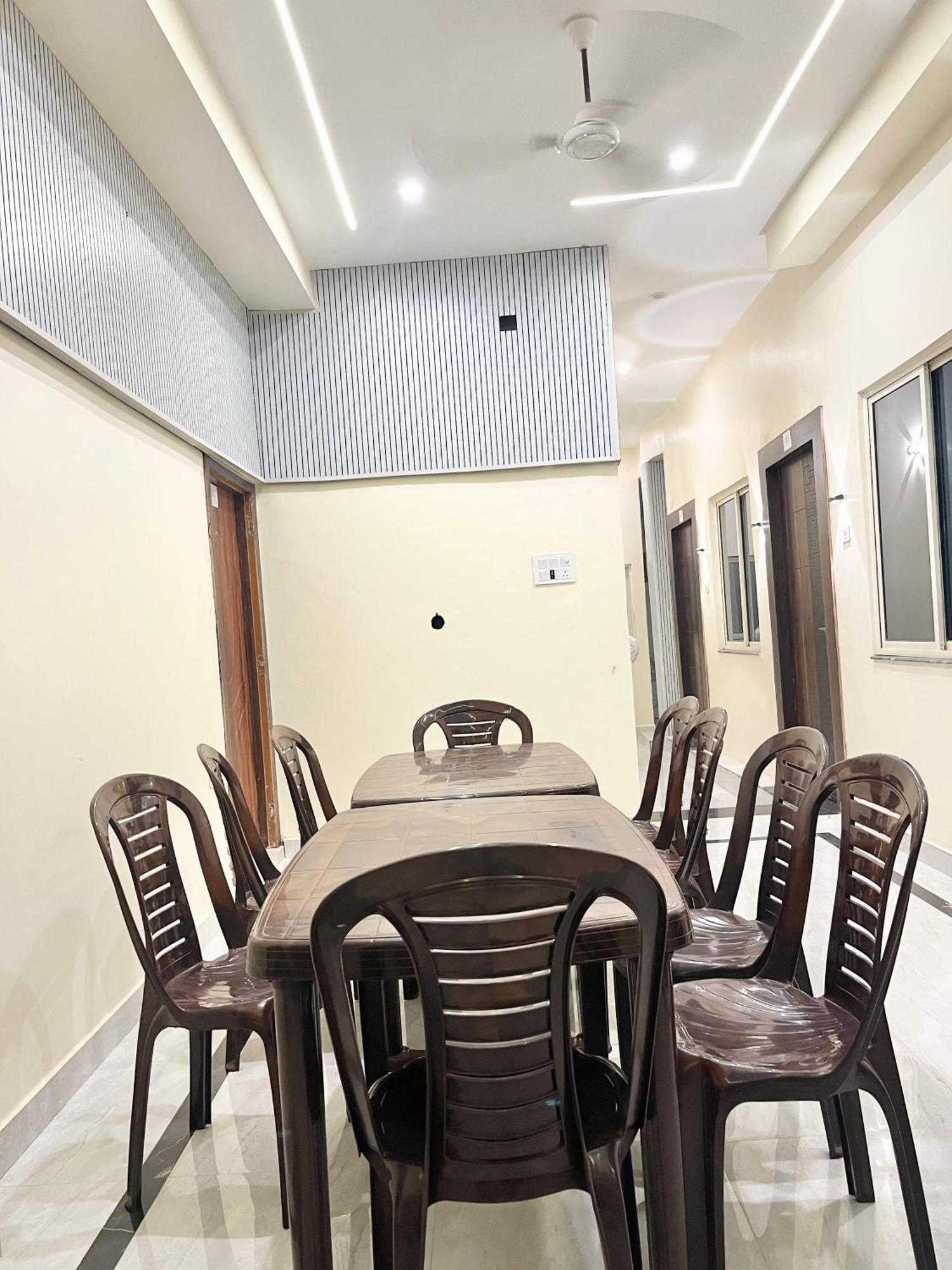 Jupiter Plaza Delhi Airport Hotel New Delhi Exterior photo